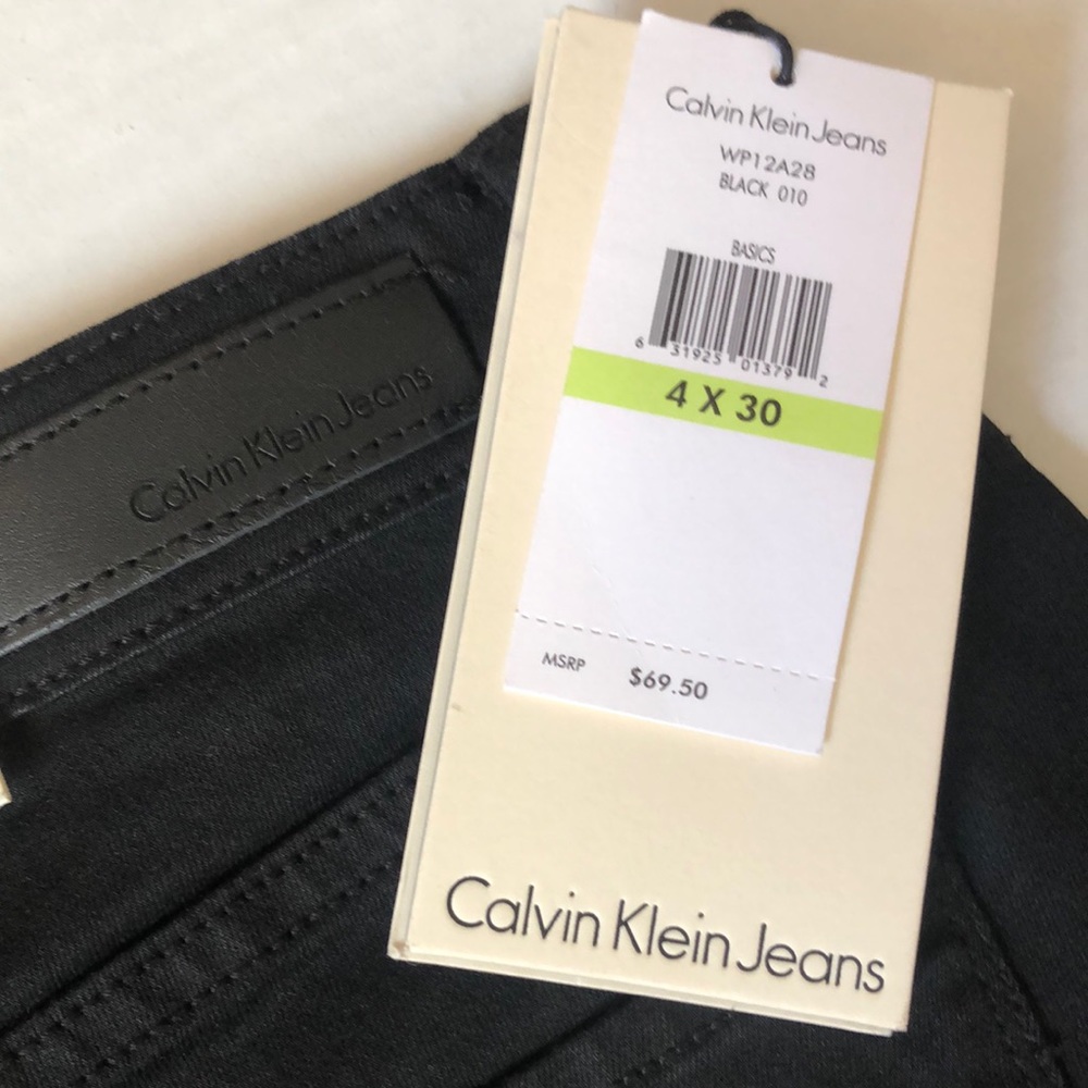 CALVIN KLEIN CURBY SKINNY JEANS/NWT - Picture 7 of 12